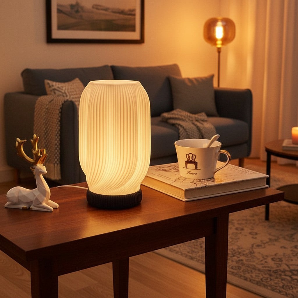 Hearthly moderne Scandinavische spiraallamp met witte ribbelkap en zwarte basis, USB-bediening